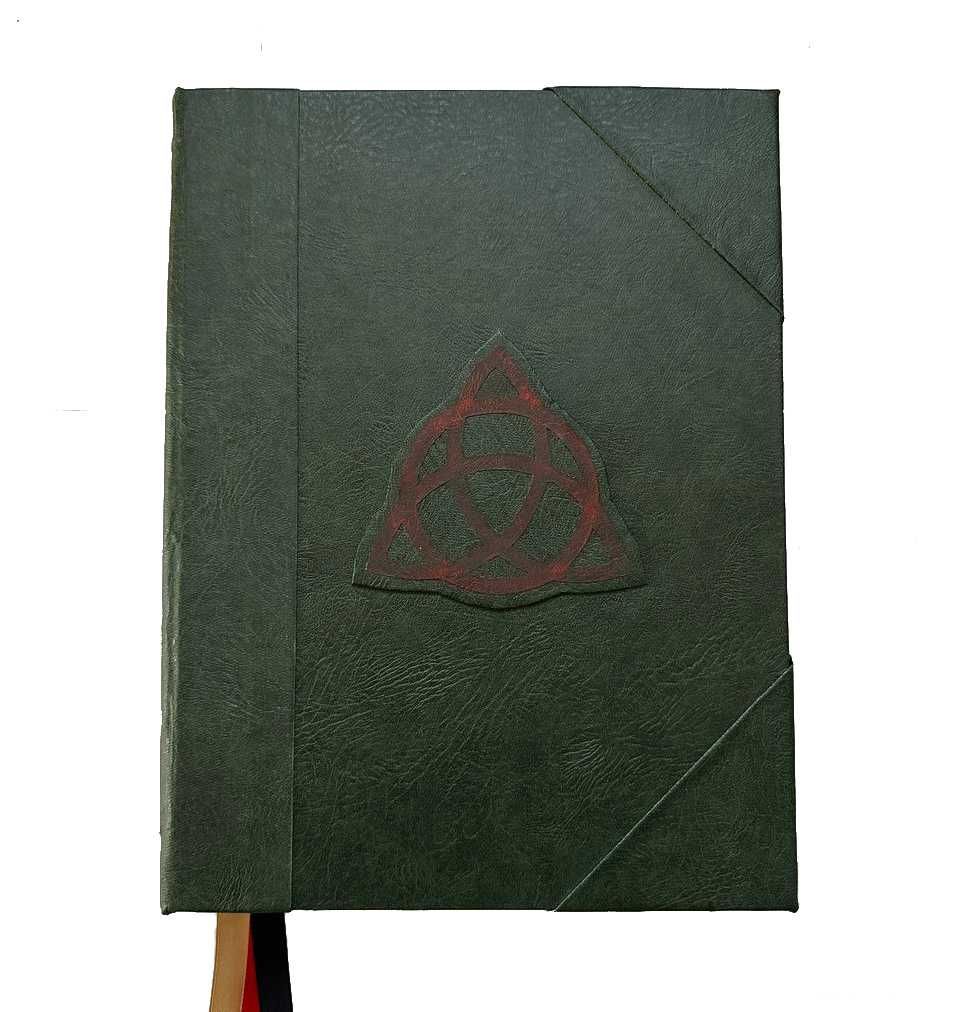 Księga Cieni, Czarodziejki (Book of Shadows)