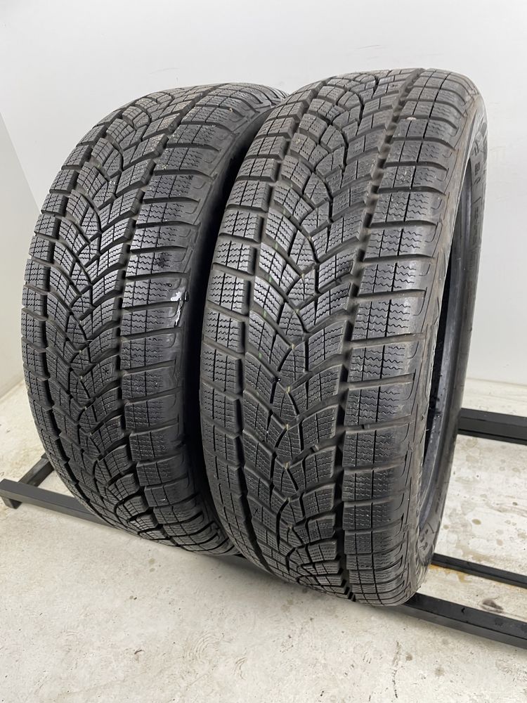 215/55R18 99V Goodyear UltraGrip Performance Gen-1