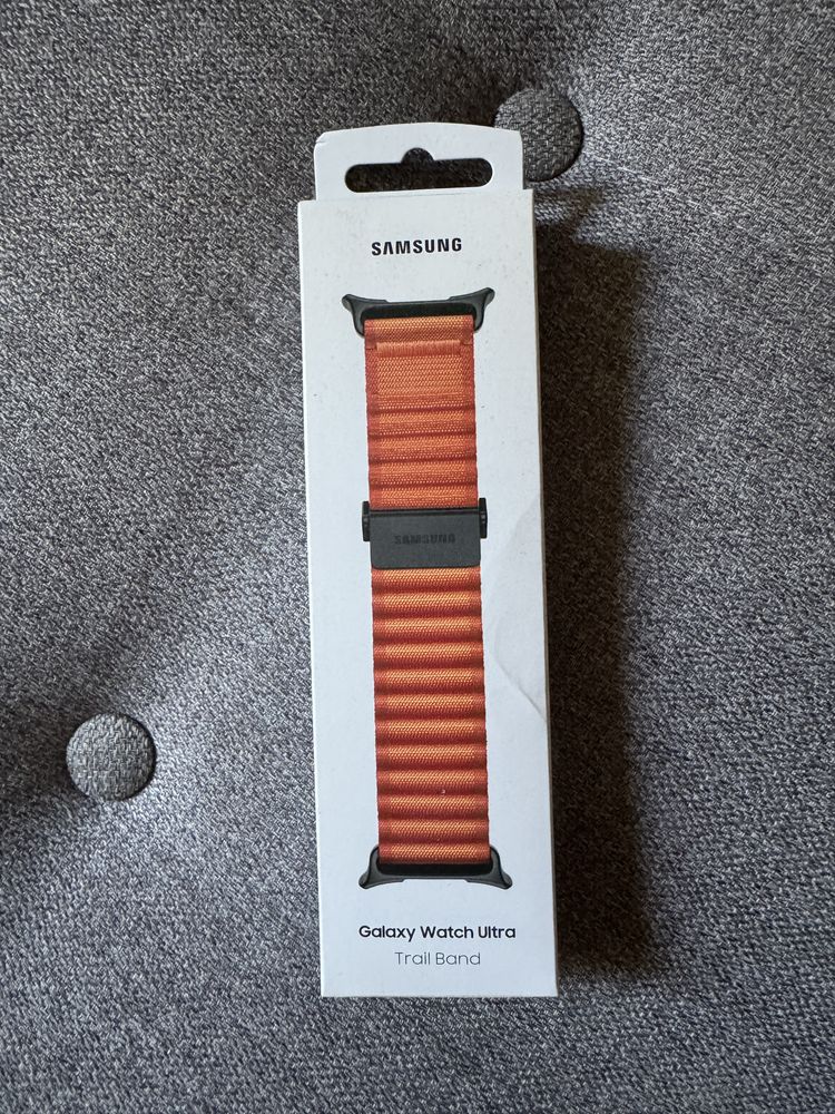 Zegarek Galaxy Watch Ultra i dodatkowy pasek