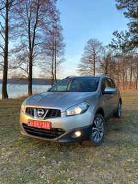 Nissan Qashqai+2 2010