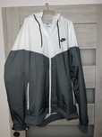 Wiatrowka Nike XL nowa z metką