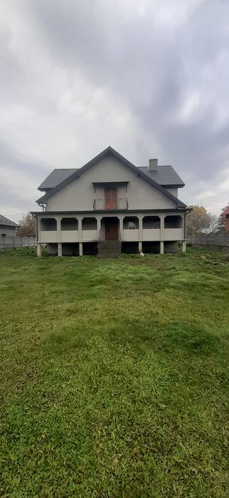 БЕЗ КОМІСІЇ !!! Будинок м. Новоселиця