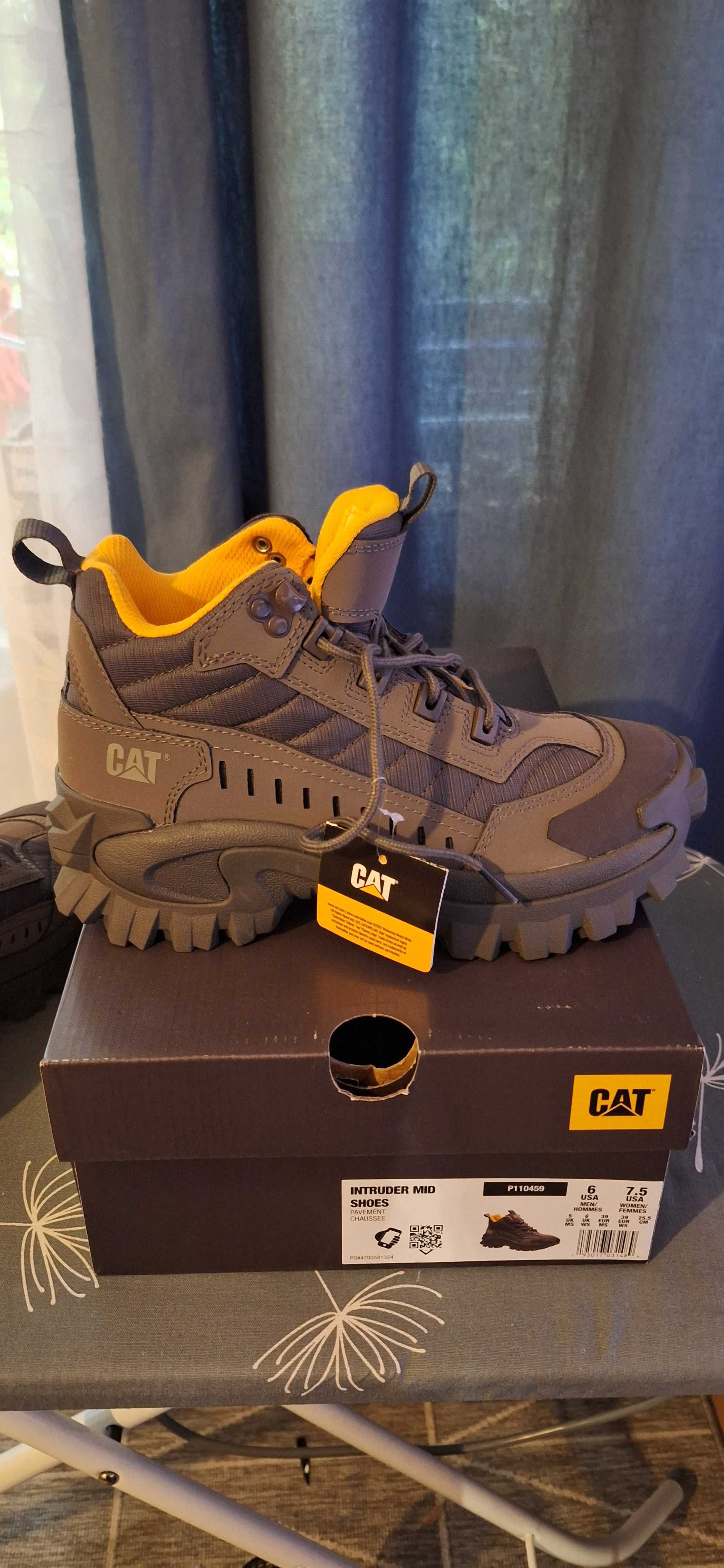 Damskie buty trekkingowe