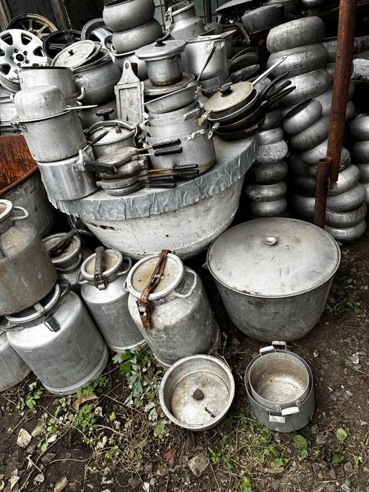 Алюмінієві казани баняки миски бідони 2,5-20 л 15 л