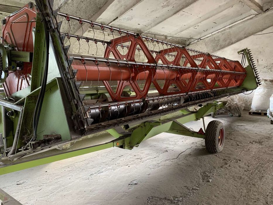 Комбайн Claas Lexion 480 2002 року випуску, комбайн клас лексіон 480