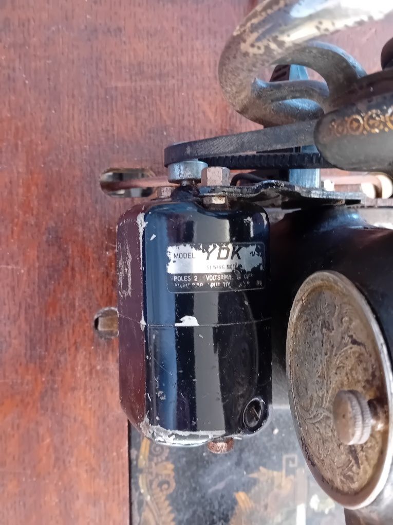 Máquina de costura SINGER