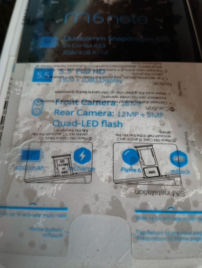 Мобильный телефон Meizu M6 Not(3/16GB Silver). Внешний вид нового.