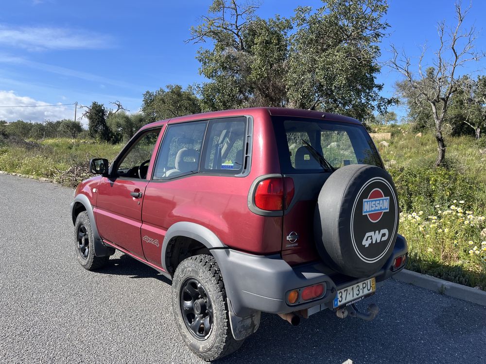 NISSAN TERRANO II 2.7td