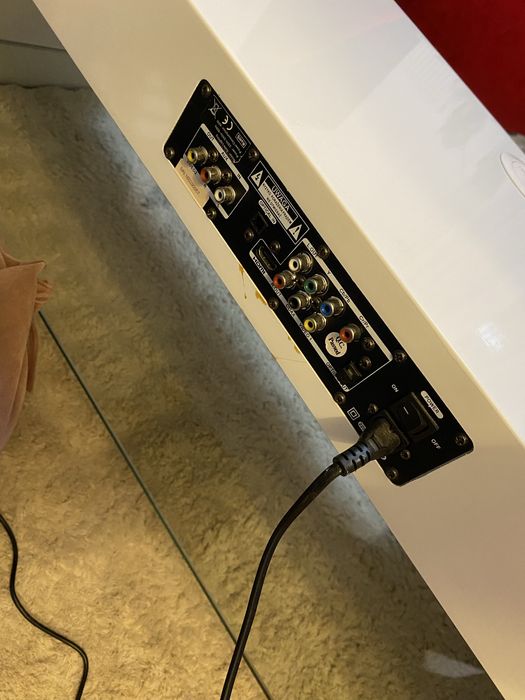 Szafka RTV z wbudowanymi głośnikami Gate Lightning Agata Meble