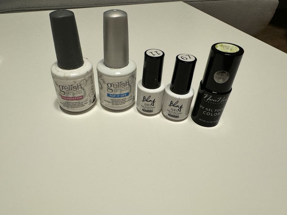 Sprzedam duży zestaw hybrydowy, neonail, gelish, indigo, semilac