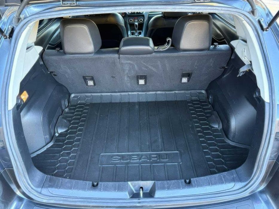 Subaru Crosstrek Limited      2019