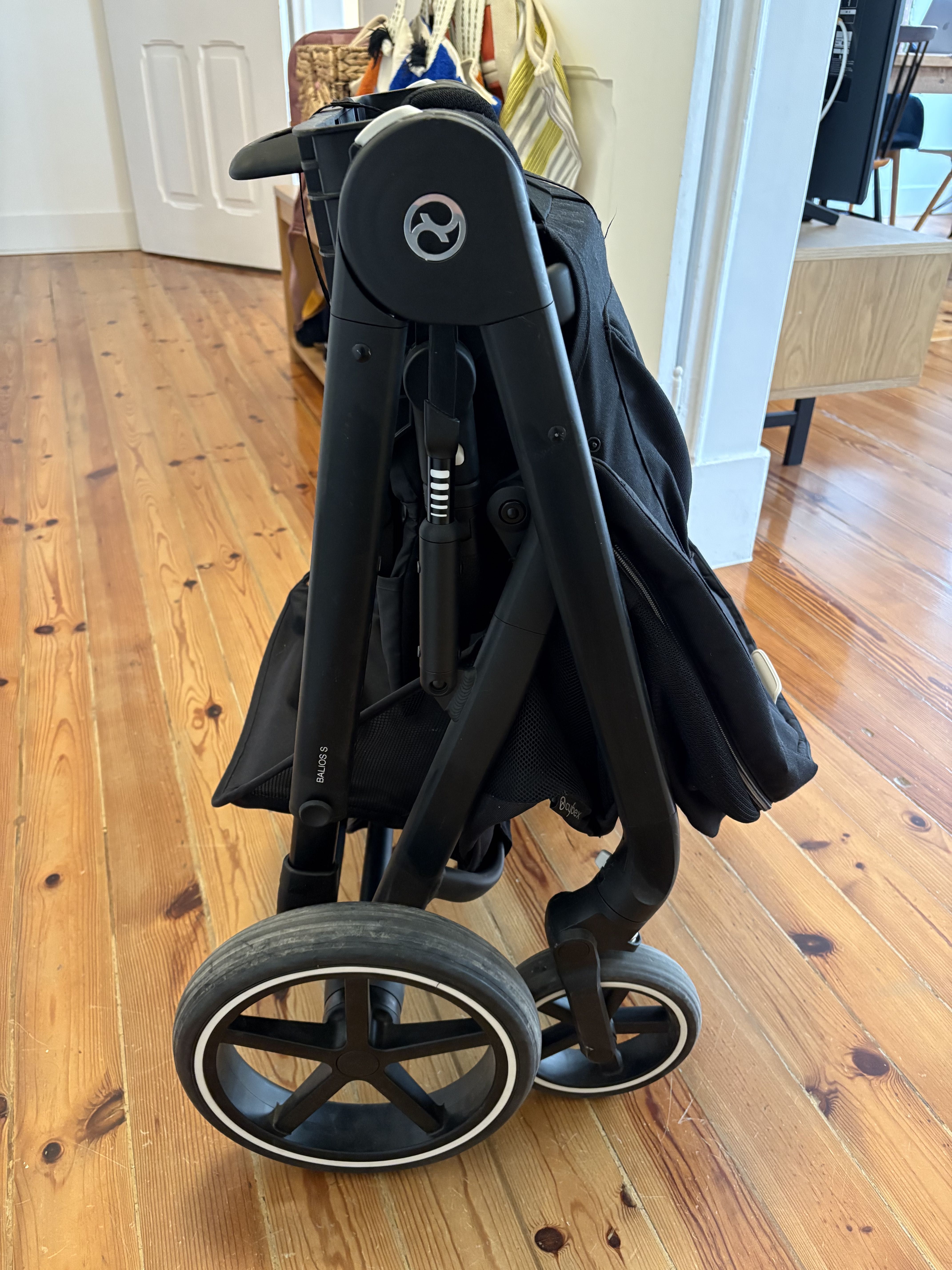 Carrinho Cybex Balios S – como novo + adaptadores para cosy