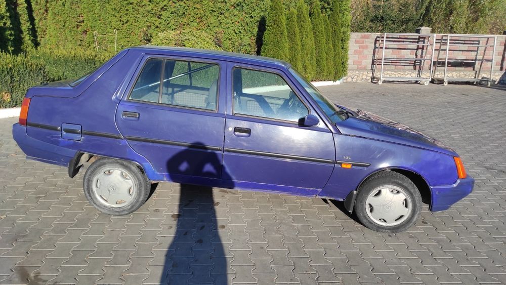 Заз Славута панель люкс.