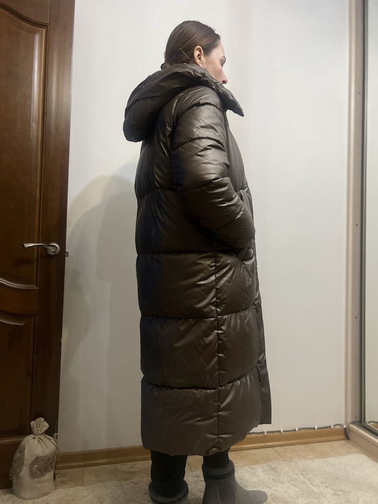 Пальто пуховик,зимове