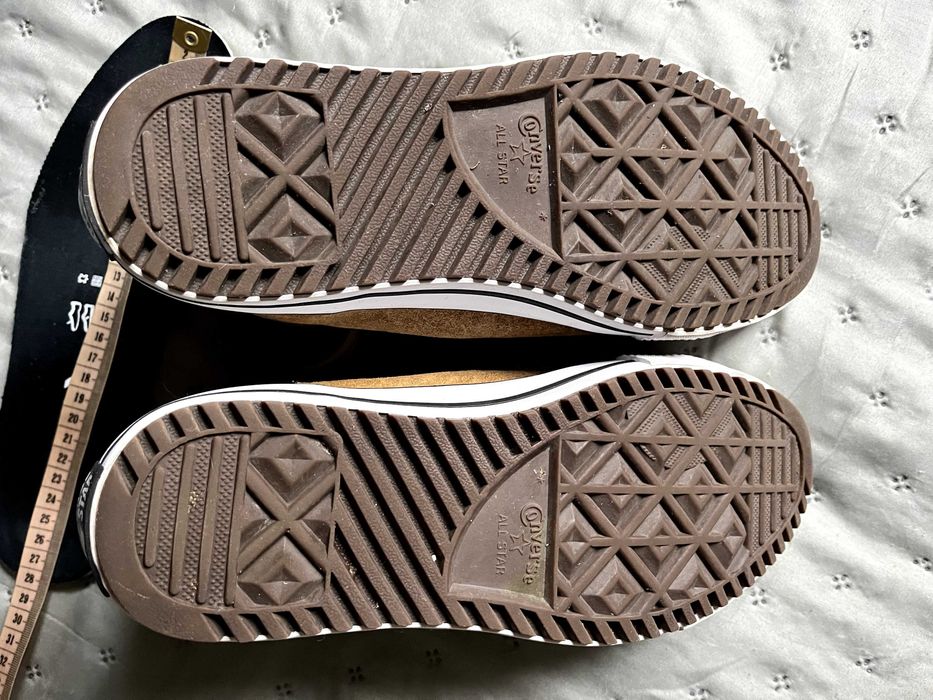 Ocieplane trampki Converse 42