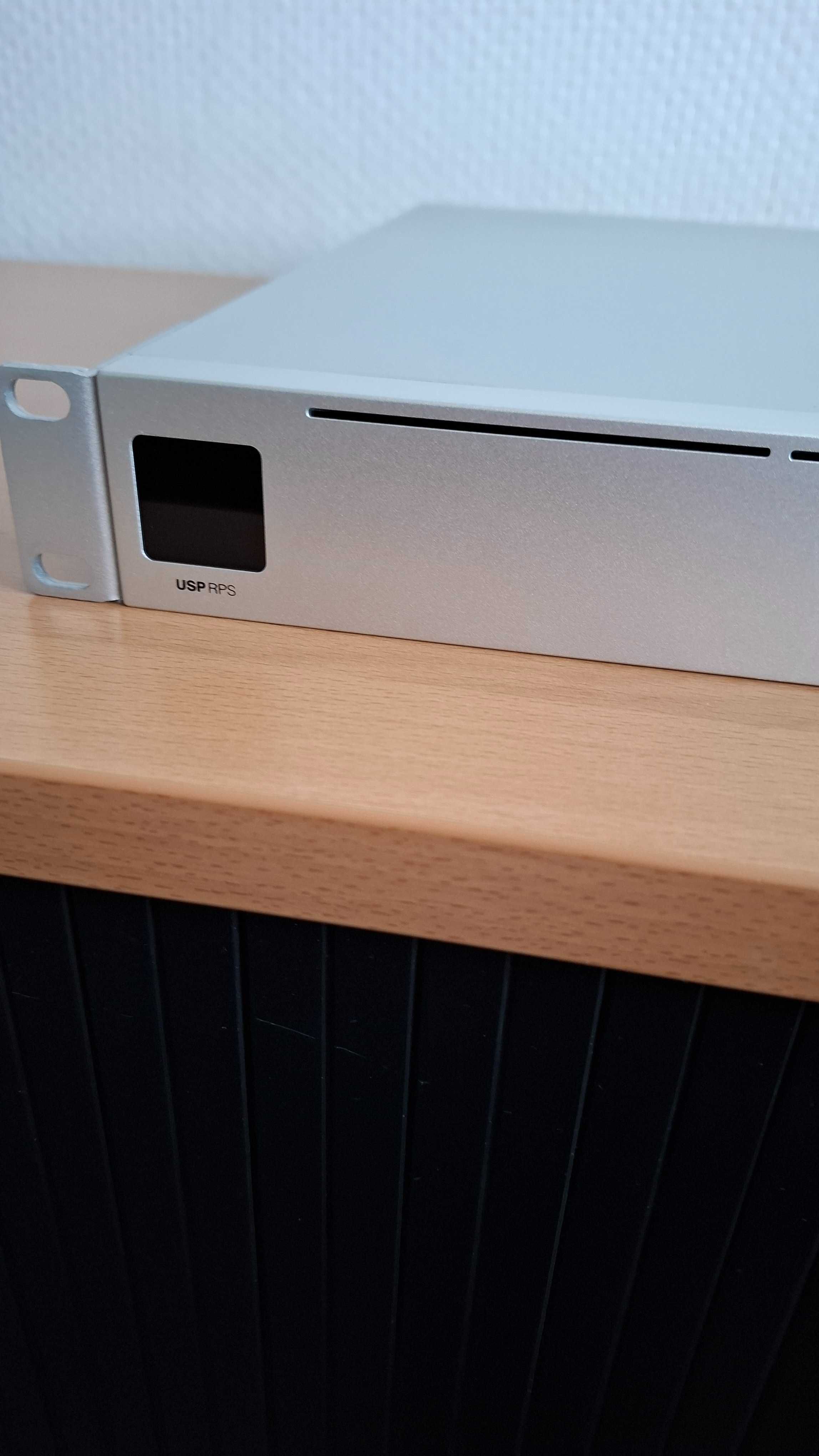 Unifi RPS UPS sieciowy