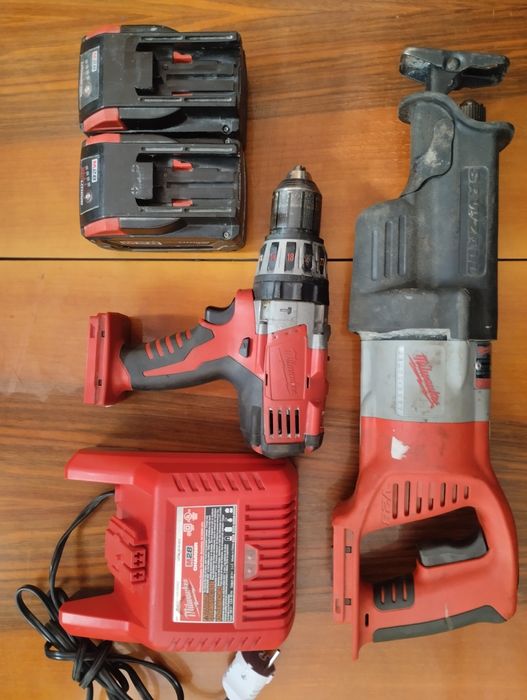Milwaukee M28 сабельная пила, шуруповёрт.