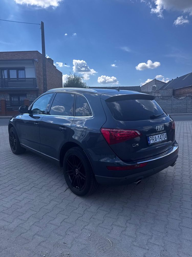 Audi q5 sline 2.0tfsi 211km quattro