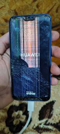 Продам телефон Huawei p20 lite