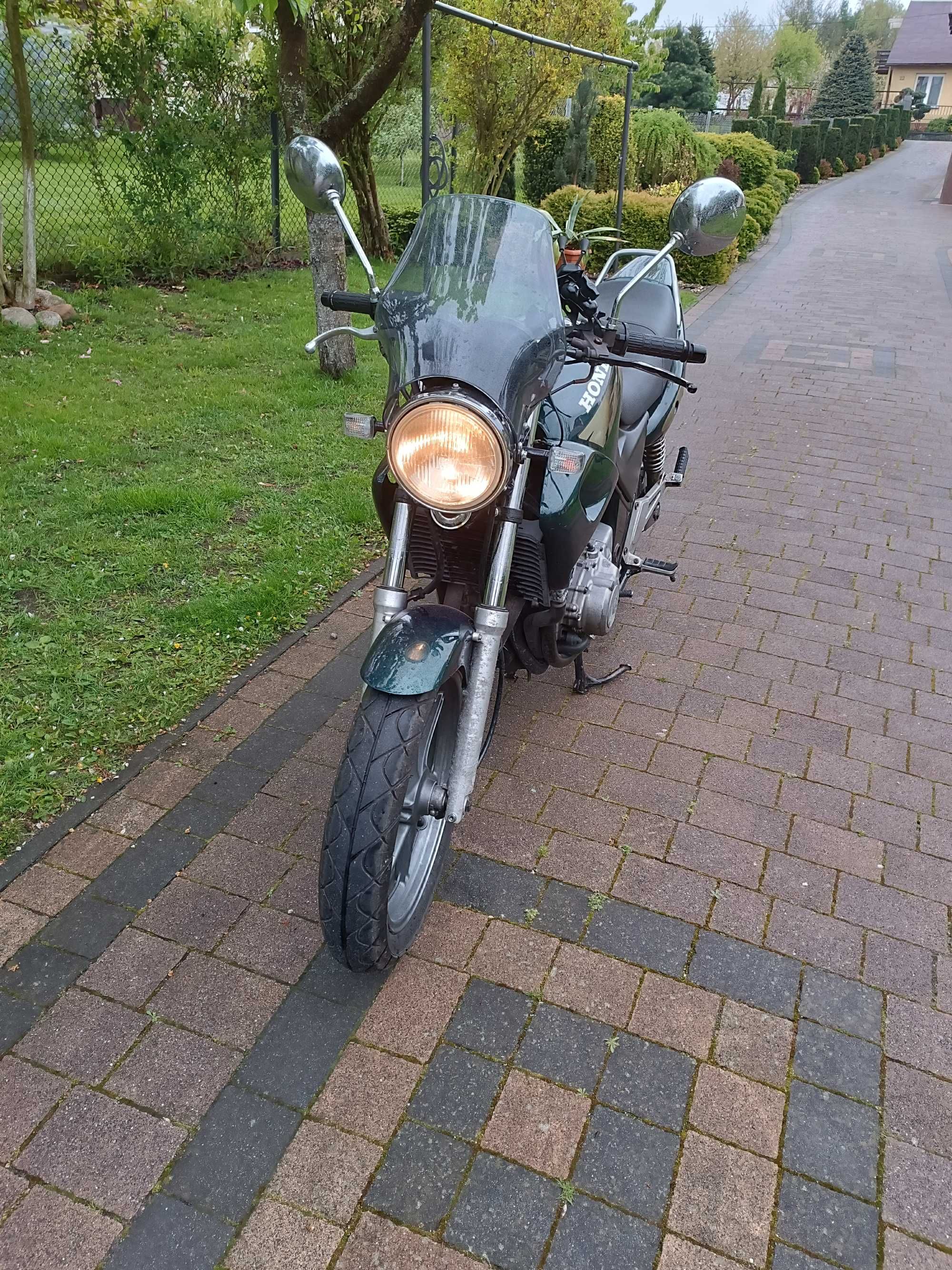 Motocykl Honda CB500