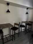 Conjunto mesa alta e cadeiras
