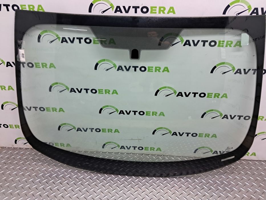 Стекло лобовое FORD FUSION MK5 13- DS7Z5403100A