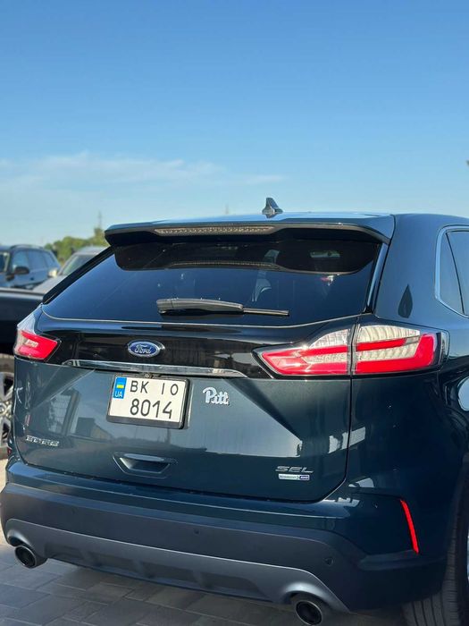 Форд ЕДЖ 2019 року