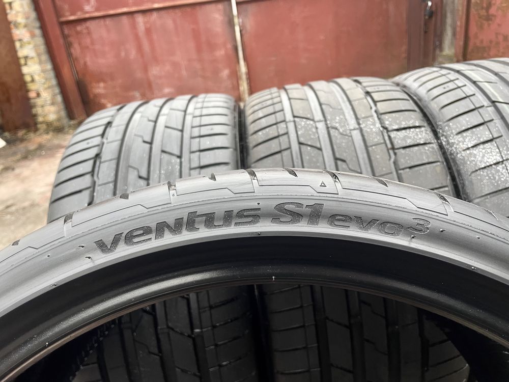 Літо 4шт Hankook Ventus S1 evo3 285/30 R22 101Y