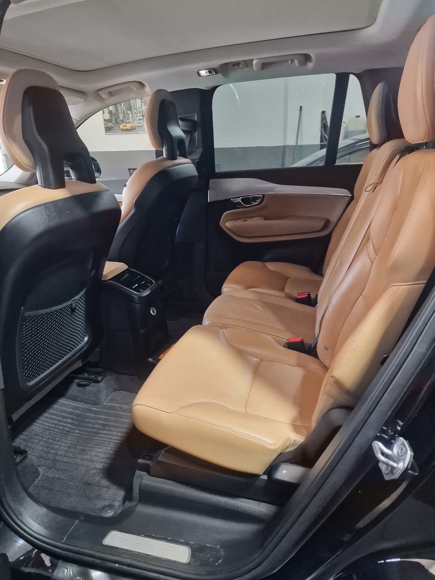 Volvo XC90 T8 Plug-in Hybrid AWD – 2016 – 7 Lugares – Super Equipado