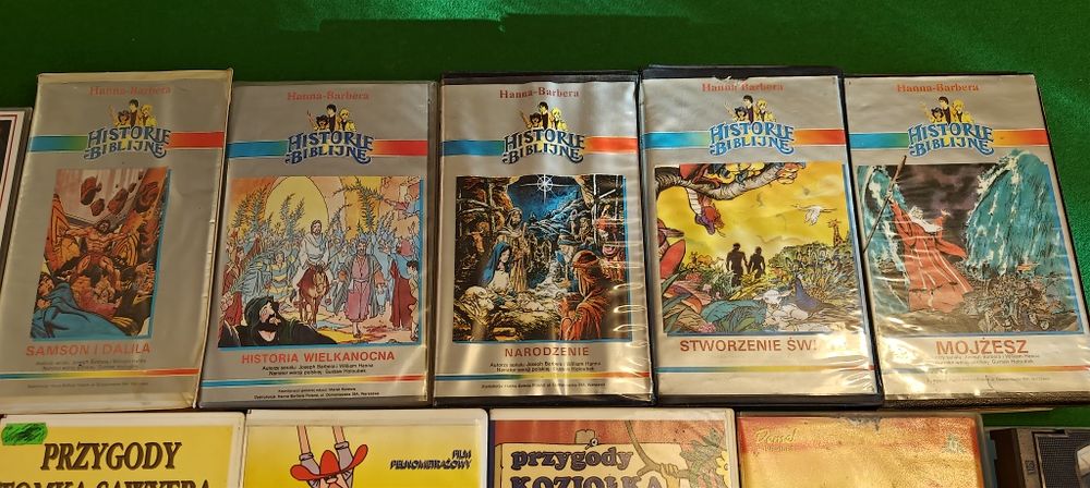 17 VHS kasety bajki: Historie Biblijne, Hanna-Barbera, Robinson Cruzoe