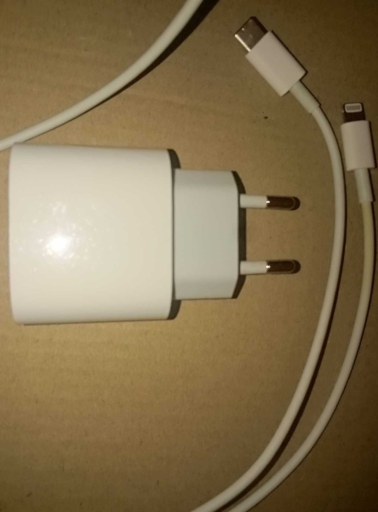 Фирменная зарядка 20W Apple a2347 + кабель Apple a2561 одним лотом