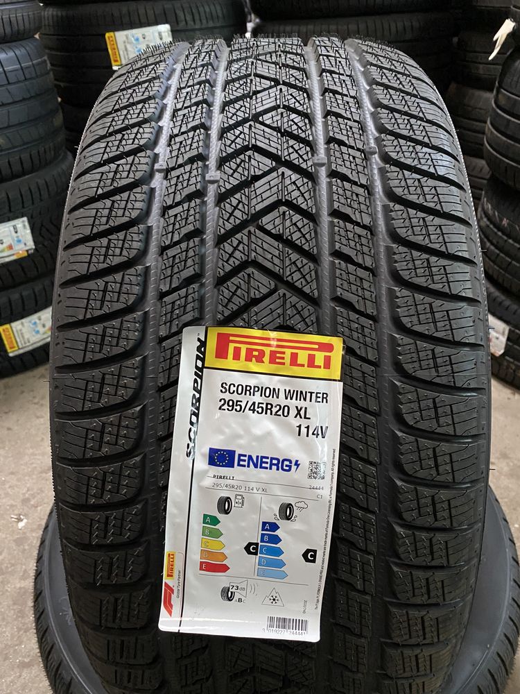 Pneus 295/45/20 - Pirelli Scorpion Winter