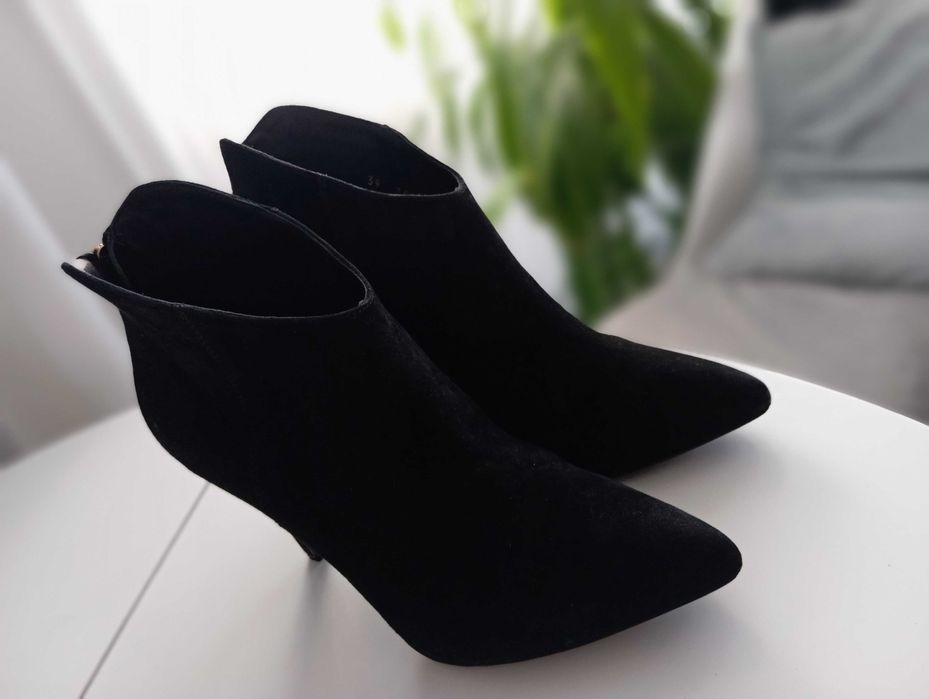 Buty damskie Gino Rossi, roz. 39