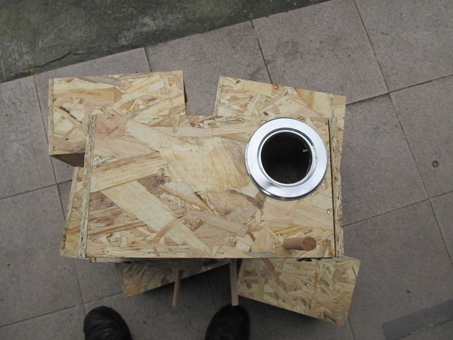 Ninhos em madeira, ou aglomerado com ou sem proteção