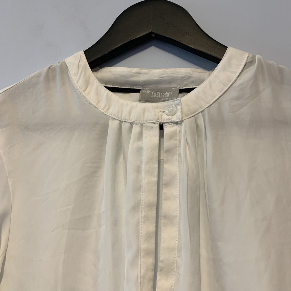 Biała koszulowa bluzka 40 L