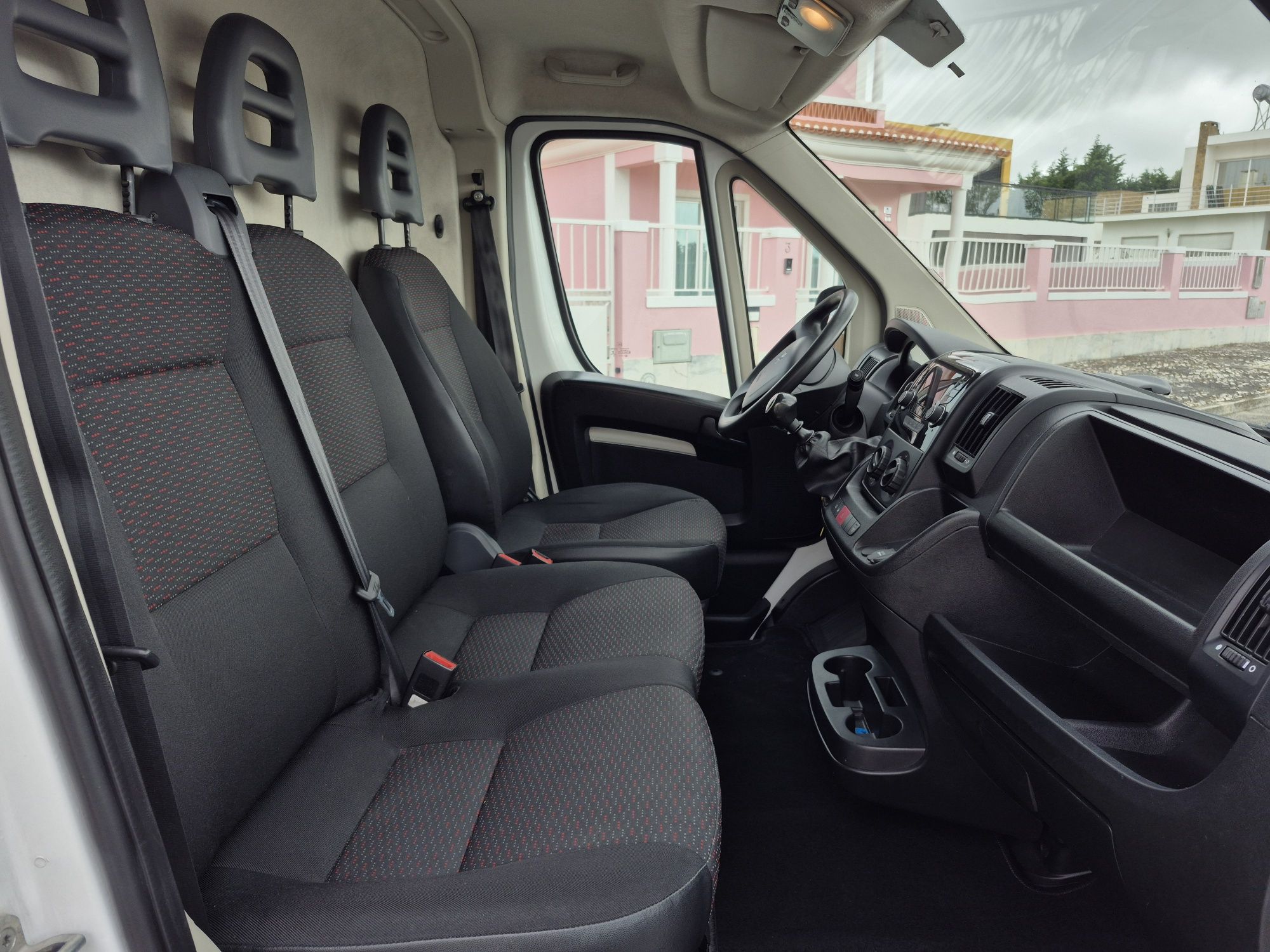 Peugeot Boxer L3H3 - 2022 | GARANTIA | 2.2HDI - 120.000KMS