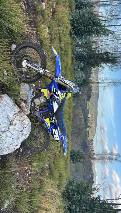 Vende se yamaha yz 125