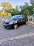 Renault Clio 1.2i 1.6v