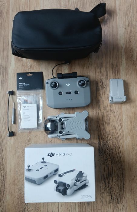 DRON DJI MINI 3 PRO RC 4K HD Baterie 47min!!!R 4 + Fly More Kit Plus