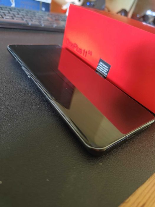 OnePlus 11 5G 16GB RAM e 256GB