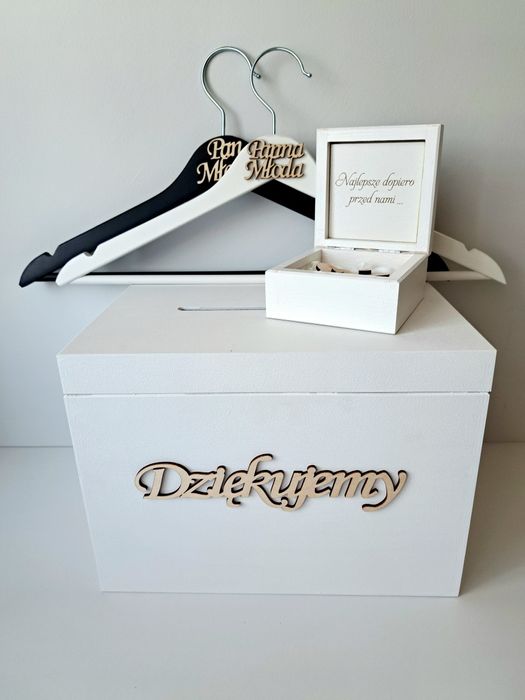 Wieszaki ślubne Panna Młoda Pan Młody Pudełko na obrączki koperty ślub