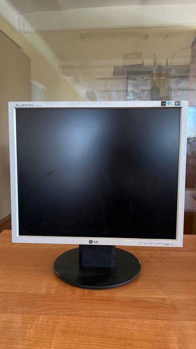Монітори LG на запчастини