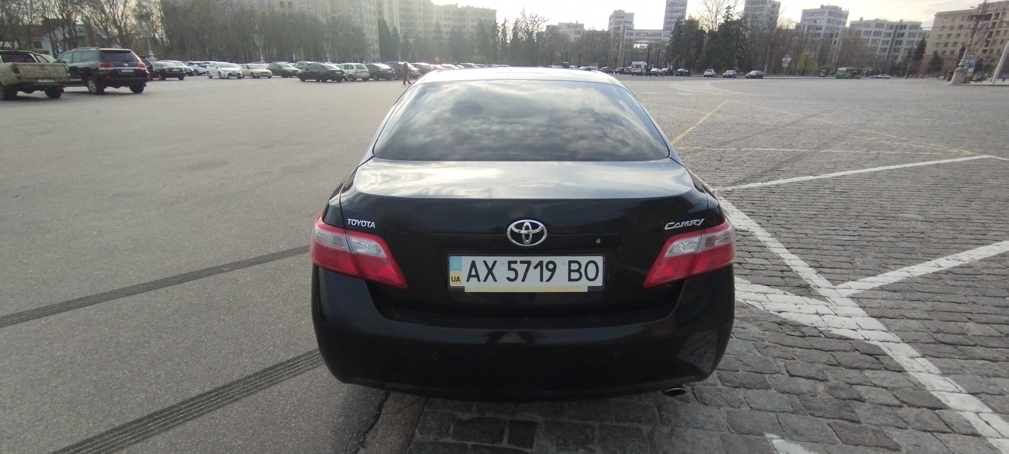 Toyota Camry v40