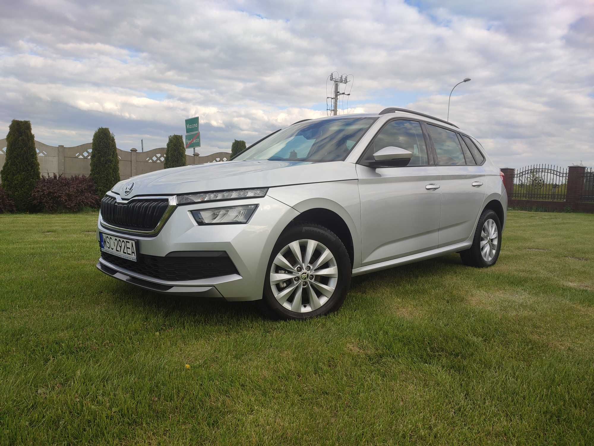 SKODA KAMIQ Ambition 1.0 TSI 110 KM salon polska