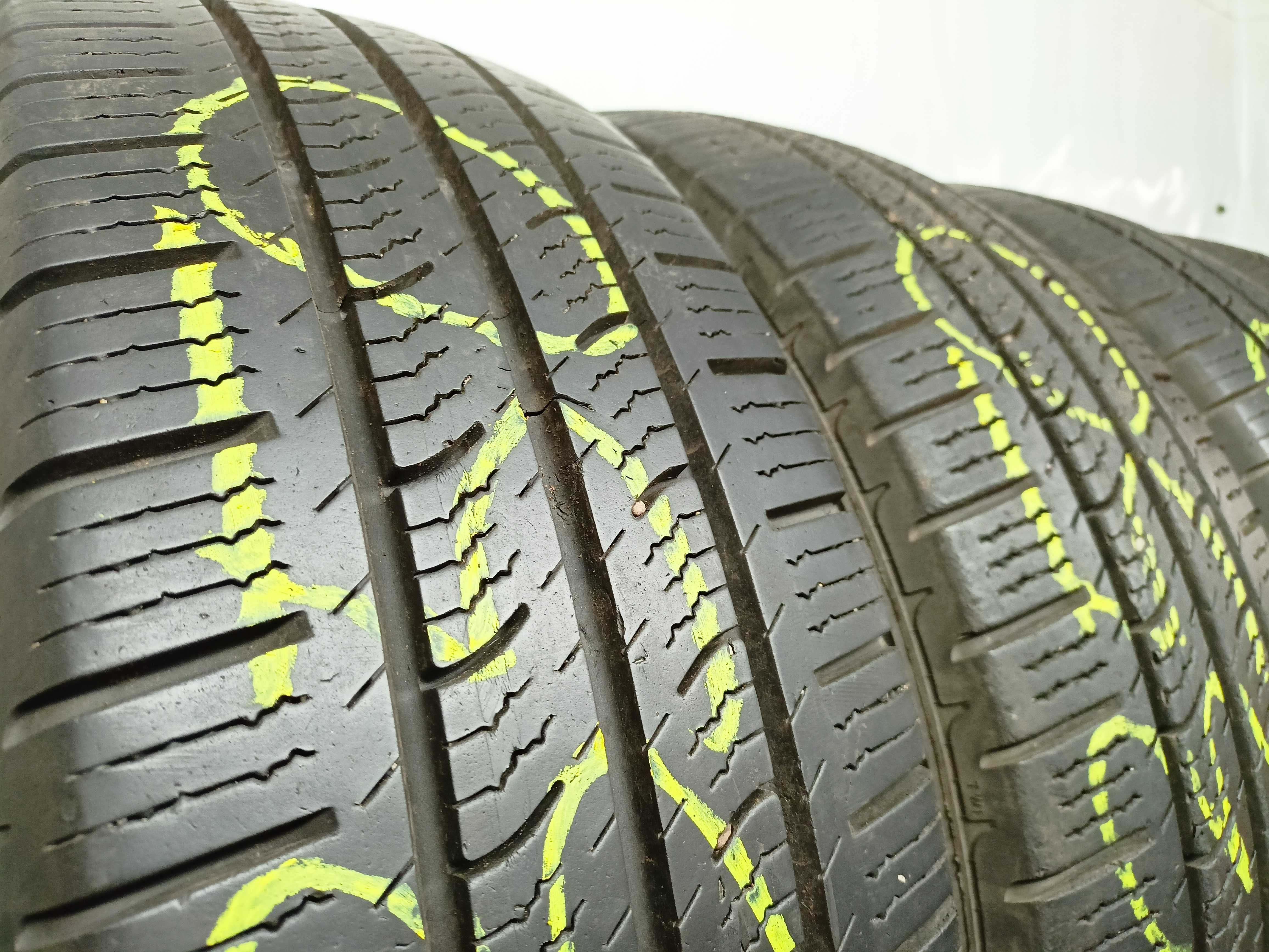 Pirelli Carrier 205/65/16C 2018r. 107/105T (1350)