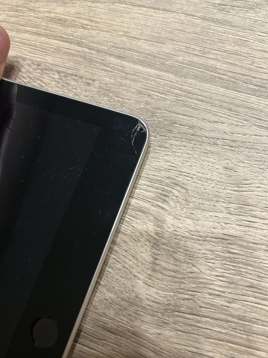 Продам Ipad 9 покоління
