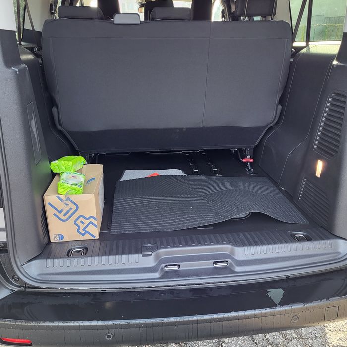 Wynajem busa 9os. Z kierowcą lub bez