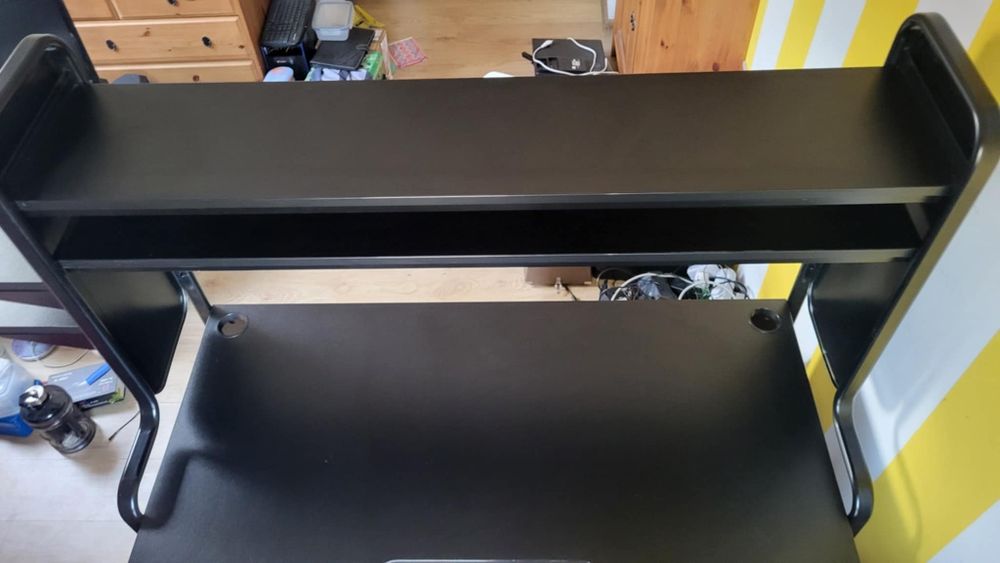 Biurko gaminngowe IKEA Fredde