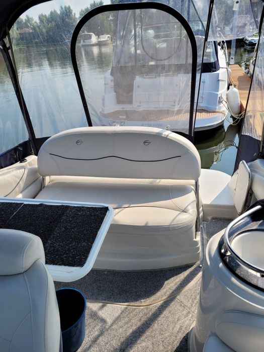Катер Crownline 250 CR