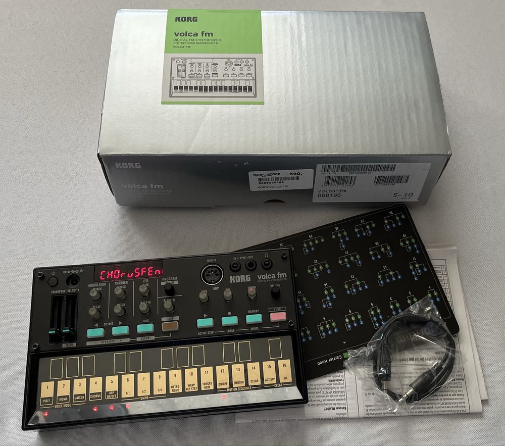 Korg Volca FM syntezator